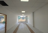 600m² locaux commerciaux pour location à La Lastrilla photo