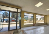 Local comercial en alquiler con 360m² en La Lastrilla foto