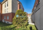 Local comercial en alquiler con 360m² en La Lastrilla foto