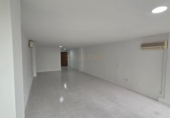 Local comercial en venta con 92m² en Torremolinos foto