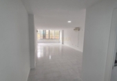 Local comercial en venta con 92m² en Torremolinos foto