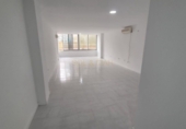 Local comercial en venta con 92m² en Torremolinos foto
