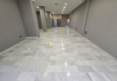 Oficinas en alquiler con 176m² en Vera foto