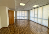 100m² office for rent in Esplugues de Llobregat photo