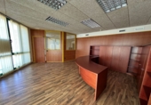 225m² bureau pour location à Esplugues de Llobregat photo
