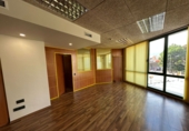 225m² bureau pour location à Esplugues de Llobregat photo