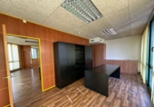 225m² bureau pour location à Esplugues de Llobregat photo