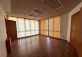 225m² bureau pour location à Esplugues de Llobregat photo