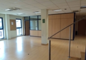 Oficina en venta con 324m² en Santiago de Compostela, en la zona de O Campo do Amo foto