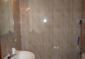 90m² offices for sale in Bertamiráns, in the area of Ortoño photo