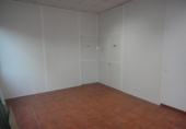 90m² offices for sale in Bertamiráns, in the area of Ortoño photo