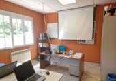 Local comercial en alquiler con 190m² en Cruído, en la zona de Tállara foto