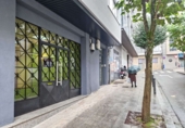 245m² offices for sale in Santiago de Compostela, in the area of A Pontepedriña photo