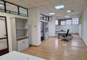 245m² offices for sale in Santiago de Compostela, in the area of A Pontepedriña photo