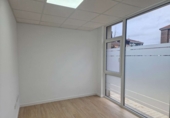 Oficinas en alquiler con 66m² en Bertamiráns, en la zona de Ortoño foto