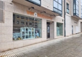 123m² hair salon for sale in Bertamiráns, in the area of Ortoño photo