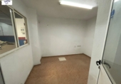 Taller
en lloguer
amb 260m² a Albacete, Feria foto
