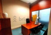 182m² offices for sale in Barcelona, in the area of the Vila Olímpica, carrer de joan miró, 08005 photo