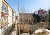 948m² bâtiment pour vente à Baza, Calle Don Miguel Santaolalla photo