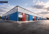 Nave Industrial en venta con 200m² en Badajoz, Polígono El Nevero foto