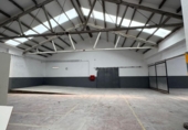 1450m² warehouse industrial for sale in Barberà del Vallès, Carrer Arquímedes photo