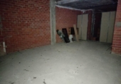 Local comercial en venta con 393m² en León, en la zona de Casco Histórico, Calle Serranos foto