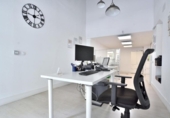 Local comercial en venta con 60m² en Madrid, en la zona de Cuatro Caminos, Calle de Orense foto