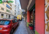 Local comercial en venta con 20m² en Granada foto