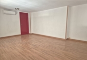 95m² locaux commerciaux pour location à Badajoz, dans le quartier de San Roque photo