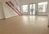 95m² locaux commerciaux pour location à Badajoz, dans le quartier de San Roque photo