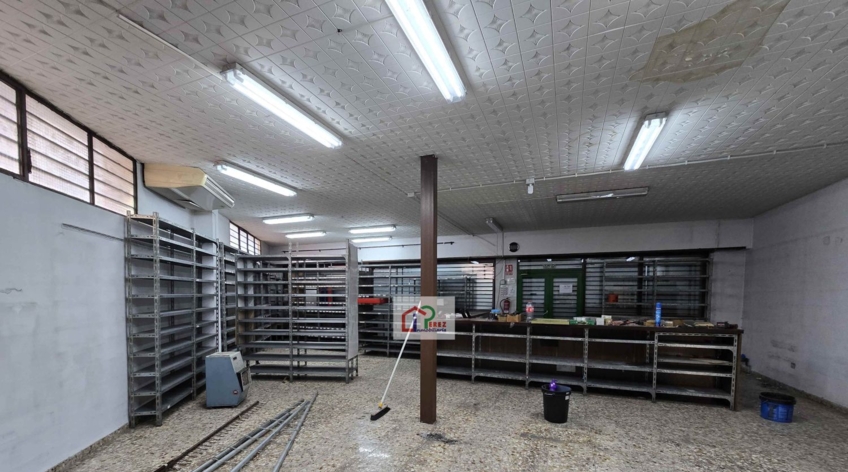 Local comercial
