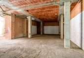 Local comercial en venta con 229m² en Oviedo, en la zona de Ventanielles foto