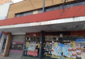 Local comercial en alquiler con 600m² en Granada, en la zona de La Encina foto