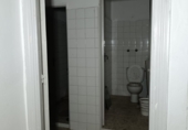 Local comercial en alquiler con 600m² en Granada, en la zona de La Encina foto