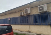 Oficinas en alquiler con 1000m² en Granada, en la zona de Las Torres foto