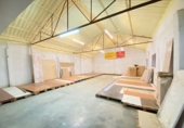 800m² warehouse industrial for sale in Puebla de la Calzada photo
