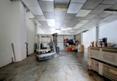 391m² entrepôt industriel pour vente à Loja photo