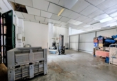 391m² entrepôt industriel pour vente à Loja photo