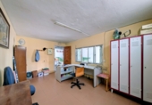 391m² entrepôt industriel pour vente à Loja photo