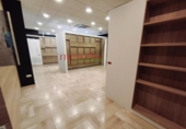 Local comercial
en venda
amb 220m² a Elx foto