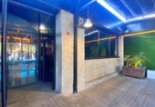 Local comercial en venta con 100m² en Alicante, Avenida Santander foto