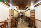 643m² restaurant for sale in Granada, photo