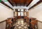 643m² restaurant for sale in Granada, photo