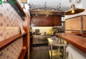 643m² restaurant for sale in Granada, photo