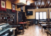  restaurant pour vente à Hospital de Órbigo, Castilla y leon photo