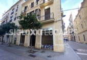 153m² commercial premises for rent in Barcelona, in the area of La Vila de Gràcia, Carrer de Sant Domènec photo