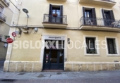 153m² commercial premises for rent in Barcelona, in the area of La Vila de Gràcia, Carrer de Sant Domènec photo