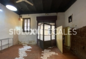 153m² commercial premises for rent in Barcelona, in the area of La Vila de Gràcia, Carrer de Sant Domènec photo