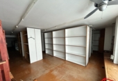 210m² commercial premises for sale in Laredo photo