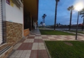 40m² commercial premises for sale in La Línea de la Concepción photo